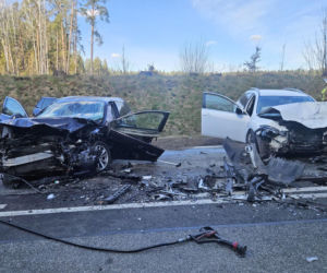 Koszmarny wypadek w Klusach! Wyprzedzała w niedozwolonym miejscu