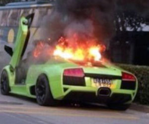 Płonące supersamochody / Lamborghini Murcielago