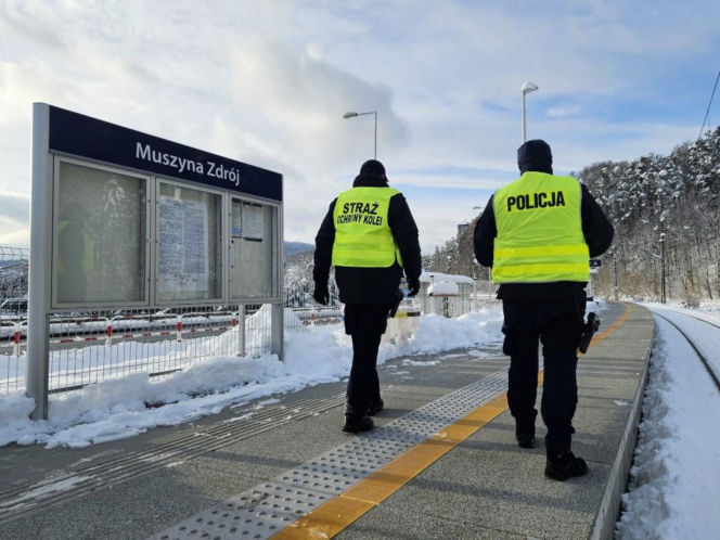 Operacja „TOR” w Małopolsce. Wzmożone patrole na torach po aktach dywersji