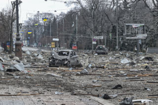 Ukraina. Nieludzki atak na cywili w ukraińskich wioskach. Są porywani i rozstrzeliwani. Charków w gruzach