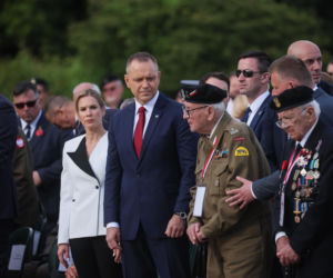 Prezydent Nawrocki na Monte Cassino. Poruszające sceny na polskim cmentarzu