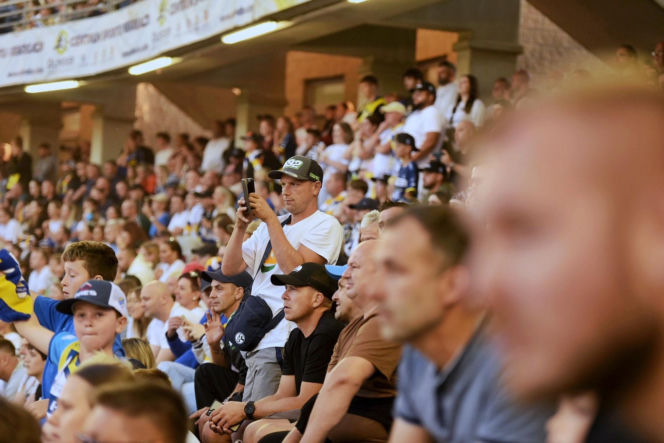PRES Grupa Deweloperska Toruń - Betard Sparta Wrocław, zdjęcia kibiców i zawodników z meczu 13. kolejki PGE Ekstraligi
