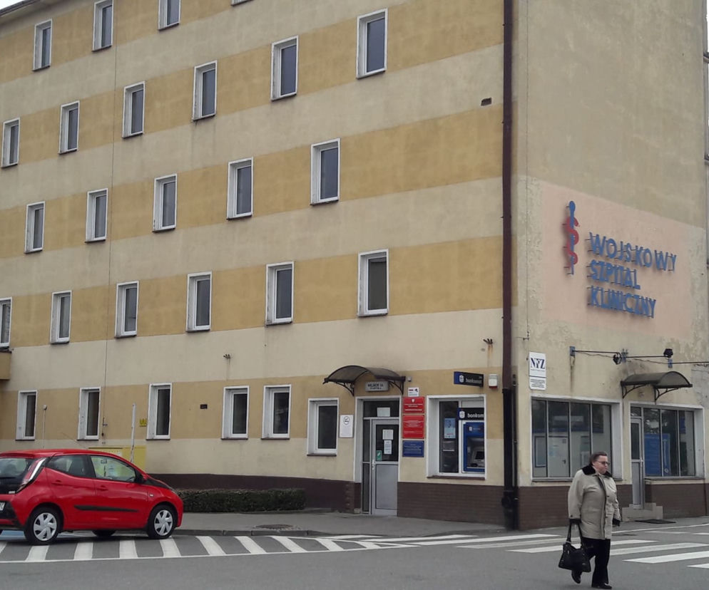 Ponad połowa ratowników ze szpitala wojskowego we Wrocławiu złożyła wypowiedzenia