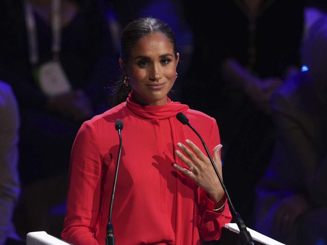  Meghan Markle nigdy nie była w ciąży". Okrutne plotki o rodzinie królewskiej!