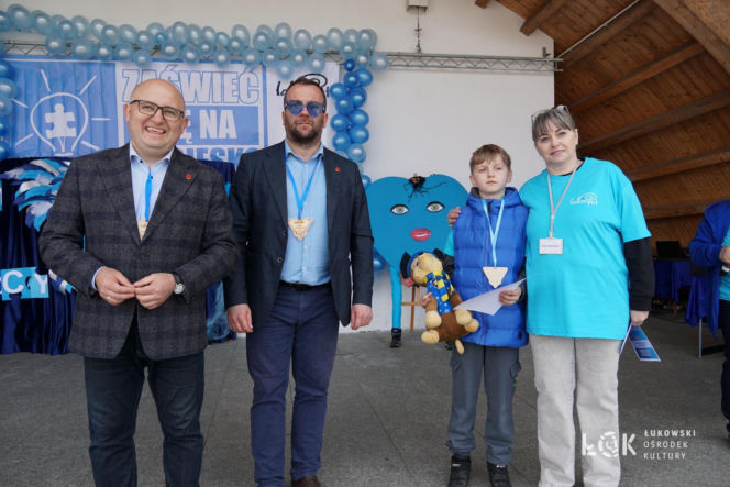 8. Niebieski Bieg Stowarzyszenia „Labirynt” w Łukowie - ZDJĘCIA cz. 2