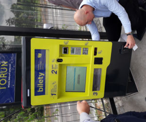Toruń ma stacjonarne biletomaty. Pasażerowie zadowoleni