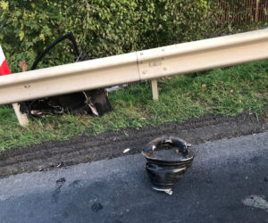 Poranny wypadek w Ostromecku! Dwie osoby trafiły do szpitala [ZDJĘCIA]