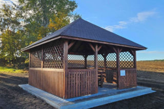 Ta podlaska wieś brzmi jak zaproszenie do grudniowej magii. Sprawdź raz, a jutro wyruszysz w podróż!