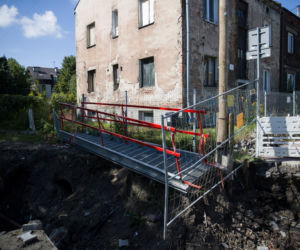 Budują trasę łagiewnicką, odcięli dom od miasta