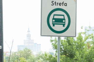 Czas pobłażania minął. Pierwszy kierowca ukarany w Strefie Czystego Transportu w Warszawie