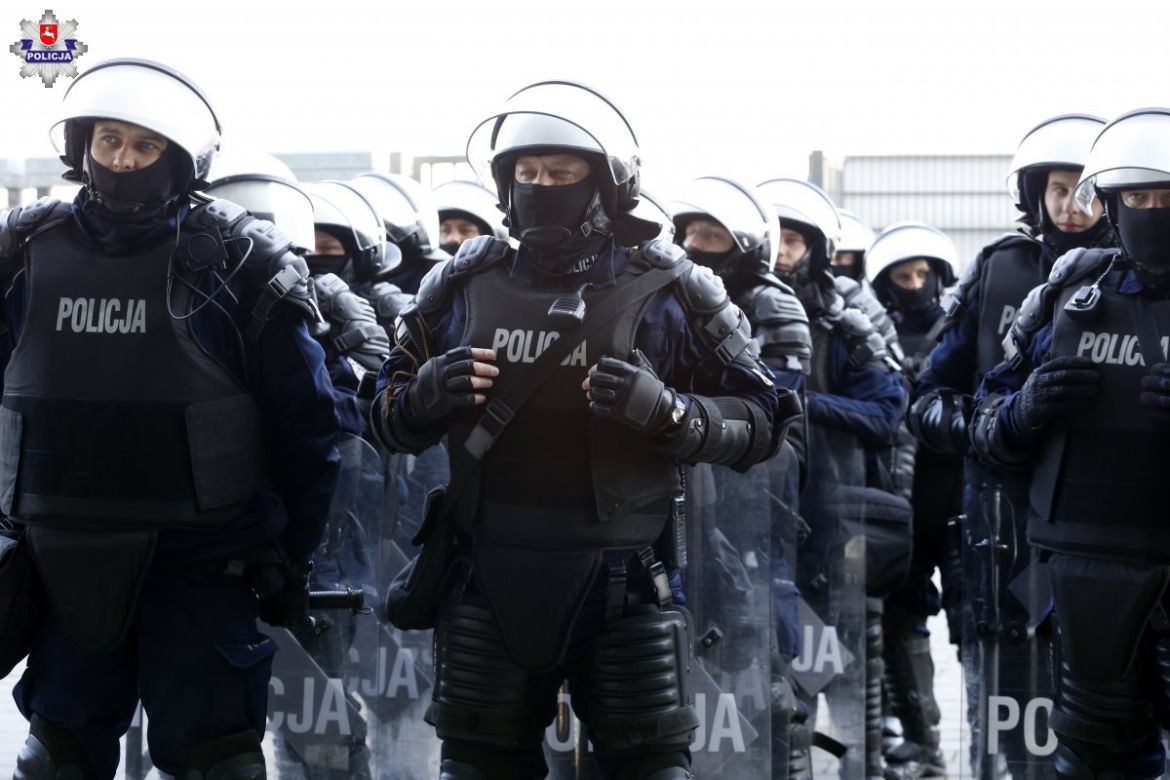 Starcia policji i kibiców na Arenie Lublin!