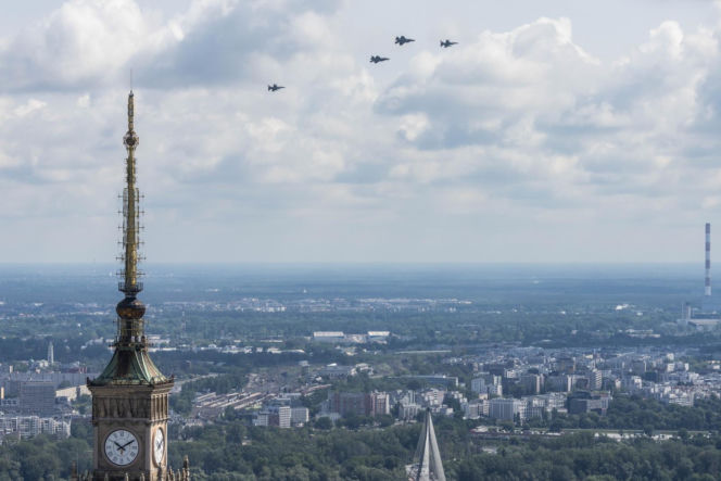 Nad Polską przeleciały ultranowoczesne myśliwce F-35!