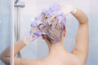 Żółty blond po farbowaniu? Ten prosty trik przywraca chłodny odcień bez wizyty u fryzjera