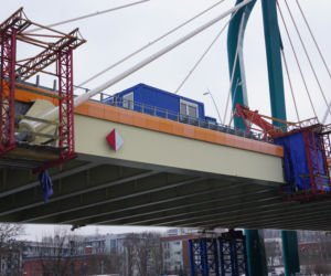 Trwa naprawa mostu Uniwersyteckiego w Bydgoszczy [ZDJĘCIA]