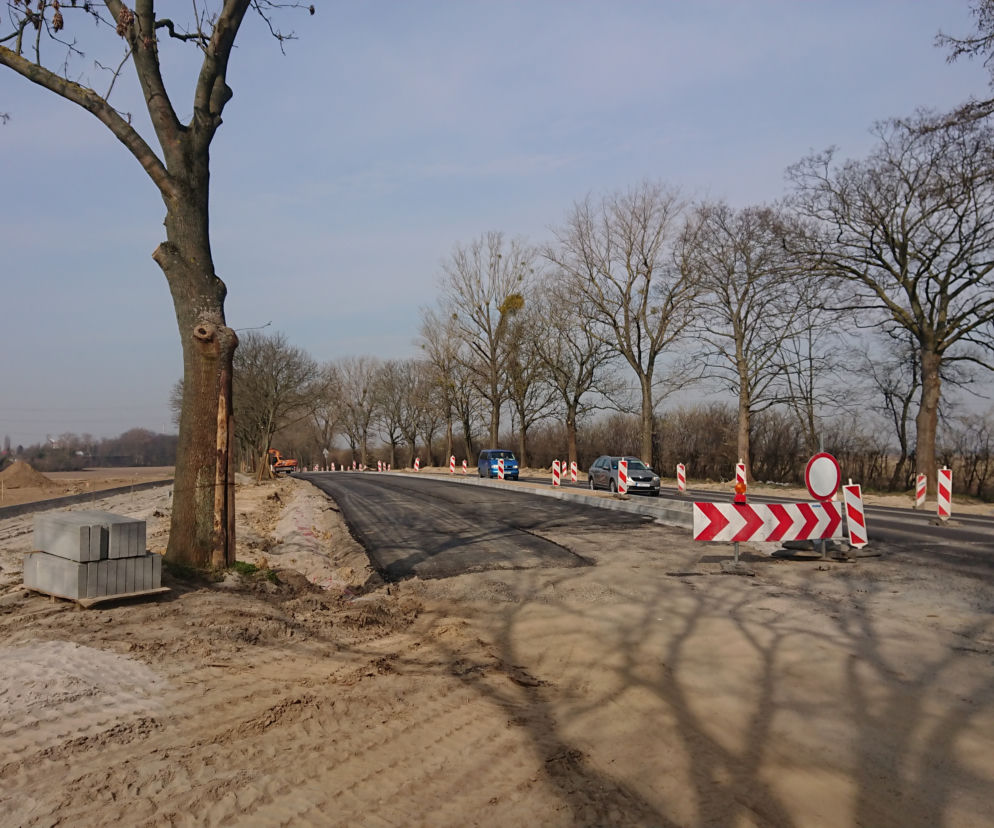Na drugiej nitce pojawił się już asfalt