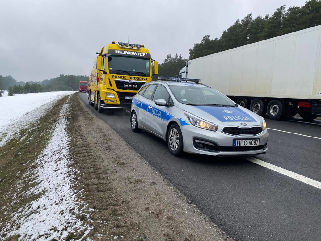 Tragedia na obwodnicy Torunia. Zderzyło się 5 samochodów, jedna osoba nie żyje