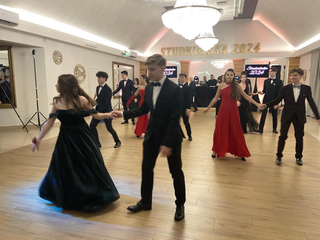 Studniówka I LO w Starachowicach