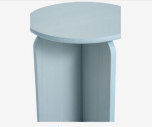 Ten designerski stolik z JYSK zmieści się na każdym balkonie. Teraz kupisz go 15% taniej