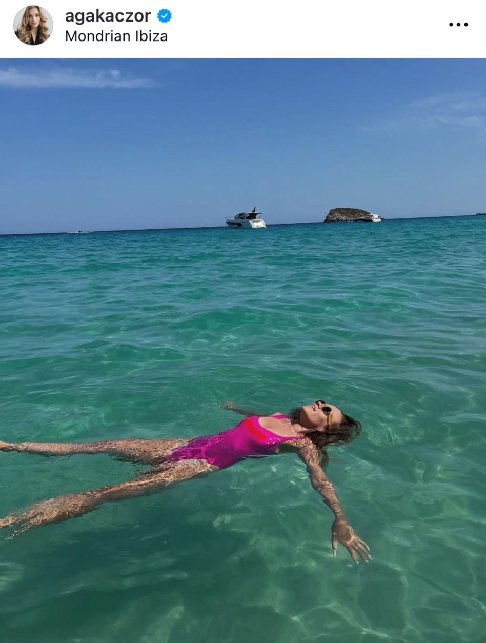 Gwiazdy Polsatu w bikini - Agnieszka Kaczorowska