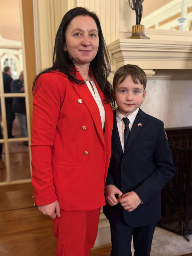 Wręczenie Krzyża Wielkiego Orderu Zasługi RP rodzicom Michaela Ollisa w Waszyngtonie, DC