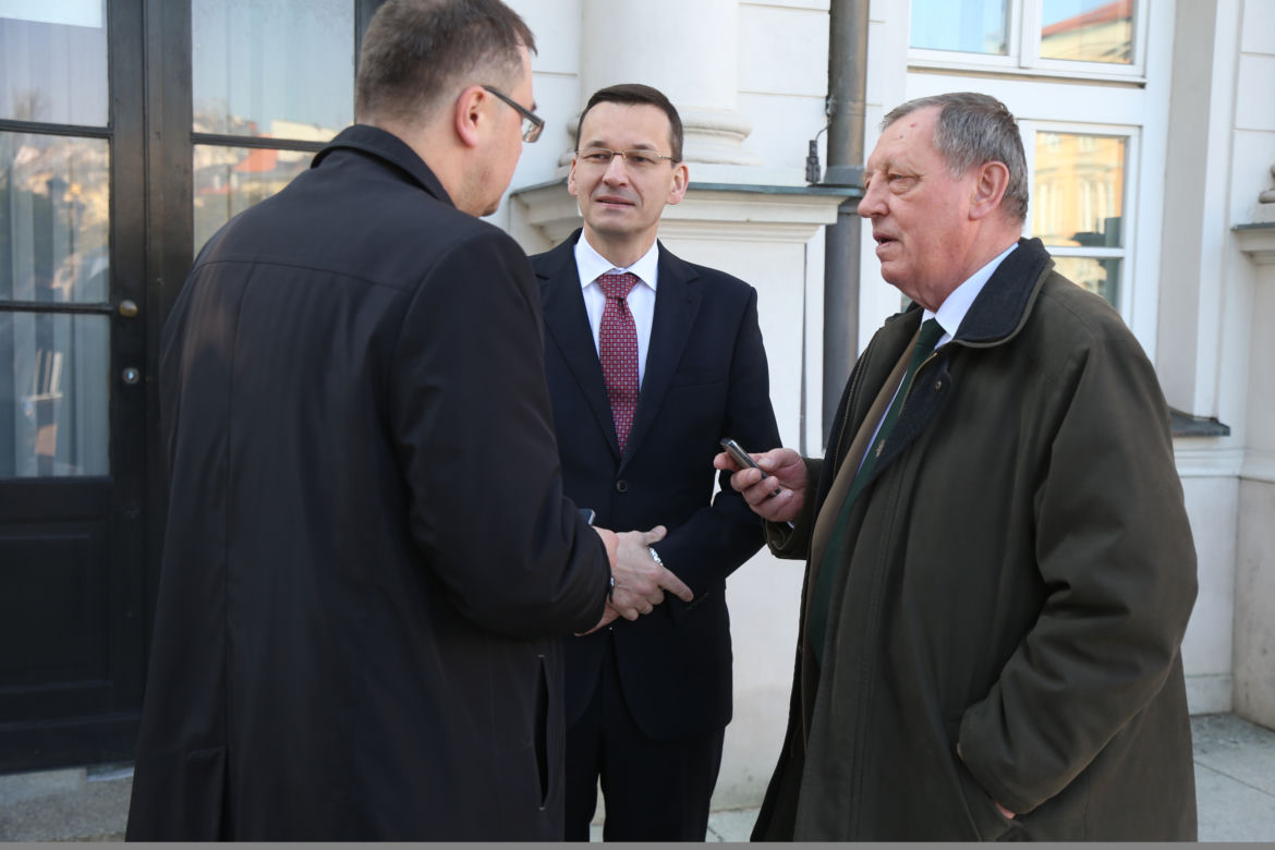 Apel Pamięci przed Pałacem Prezydenckim