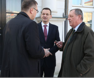 Apel Pamięci przed Pałacem Prezydenckim