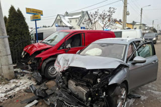 Wypadek u zbiegu ulic Miodowej i Smugowej w Starachowicach