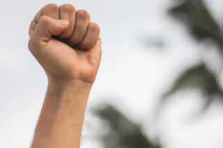 Tysiące Litwinów bronią niezależności mediów! „Pozwólcie pracować”