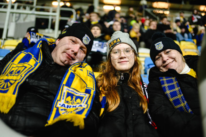 Arka Gdynia - Lechia Gdańsk: Zdjęcia kibiców z derbów Trójmiasta w ramach 23. kolejki PKO BP Ekstraklasy