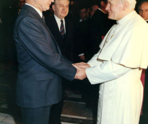 Jan Paweł II z prezydentami Polski