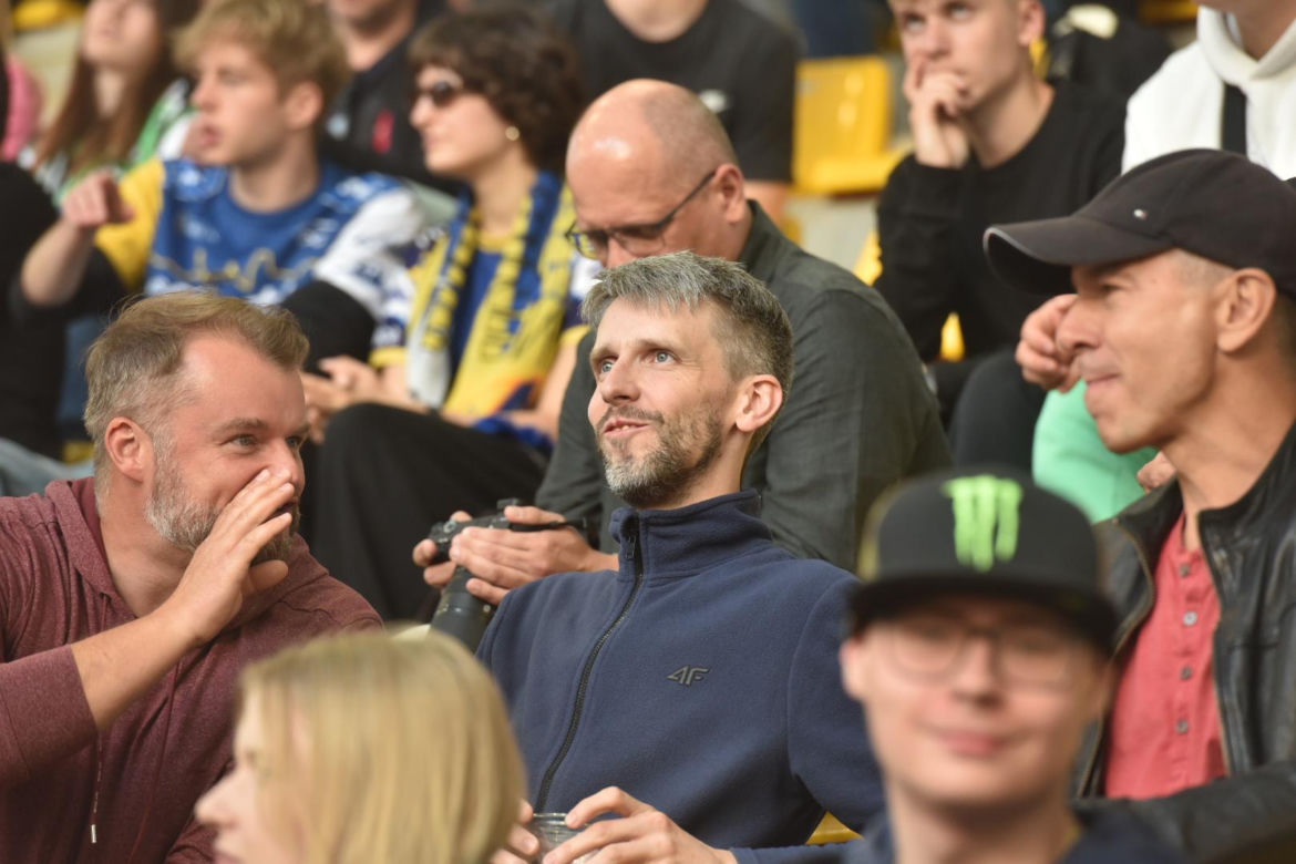 1. Finał Indywidualnych Mistrzostw Polski na Motoarenie. Zdjęcia kibiców i zawodników z Torunia