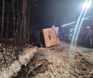 Na trasie Wyszków-Łochów na DK 62 doszło do wypadku autobusu