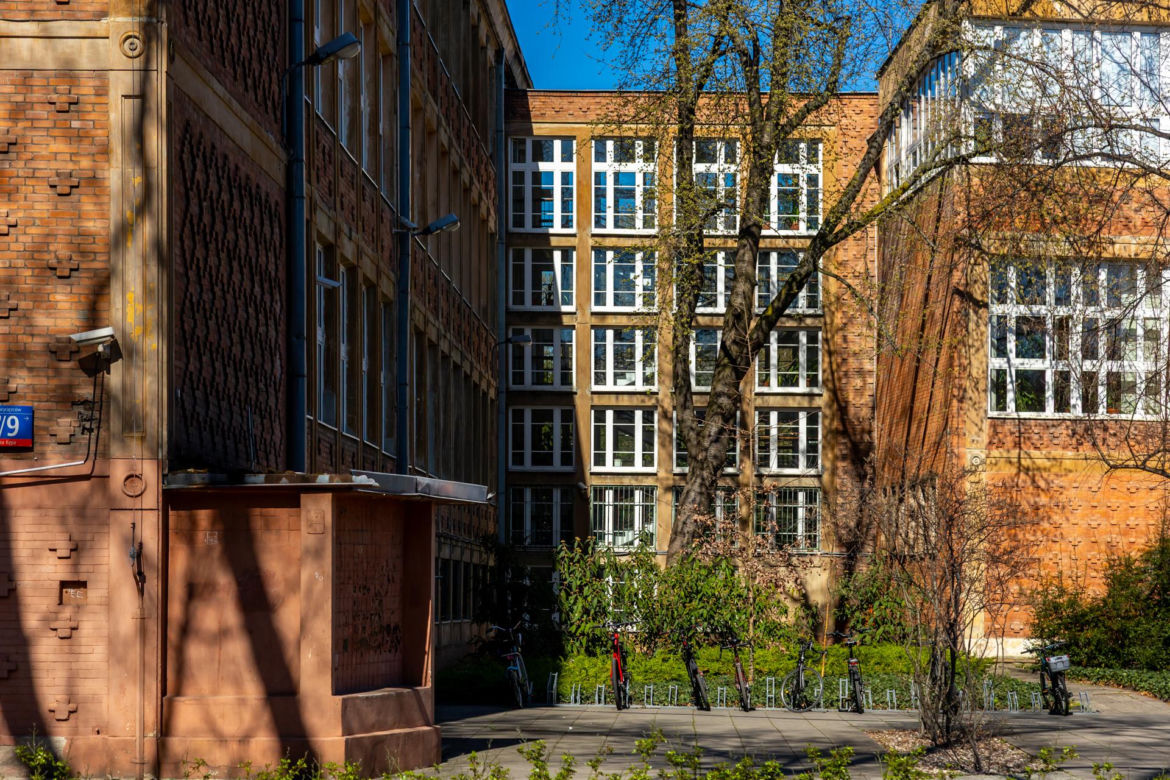 XXXV Liceum Ogólnokształcące im. Bolesława Prusa w Warszawie