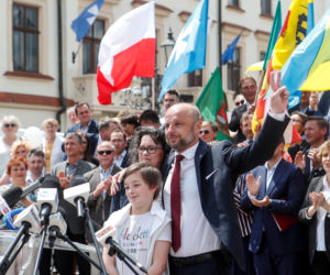 Człowiek, który pokonał PiS