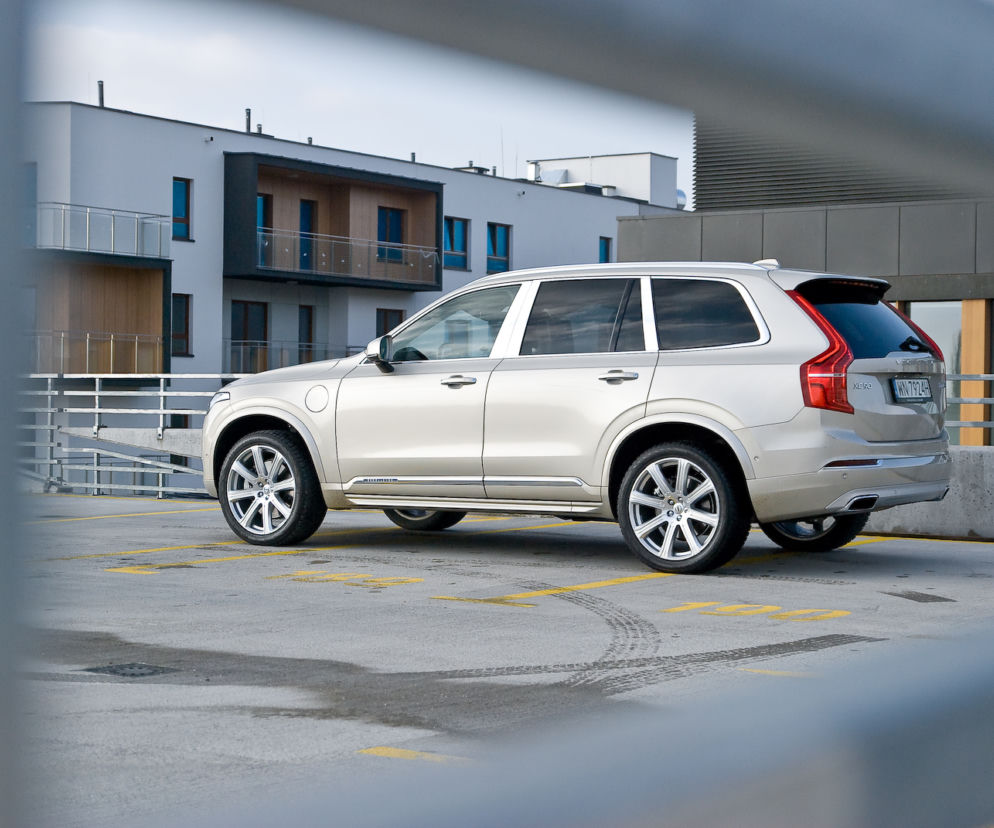 Volvo XC90 T8 Twin Engine AWD Excellence