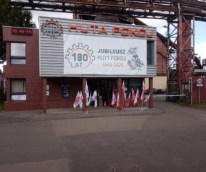 Ruda Śląska: Protest w Hucie Pokój! Pracownicy mają DOŚĆ, oflagowali zakład. Agonia