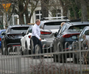 Premier Donald Tusk ruszył na pomoc żonie