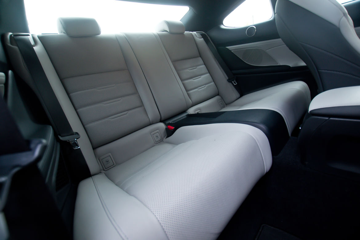 Lexus RC 300h F Sport