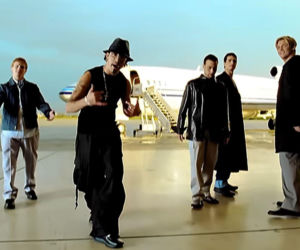 Tak dziś wyglądają chłopaki z Backstreet Boys! Odtworzyli kultowy teledysk sprzed lat