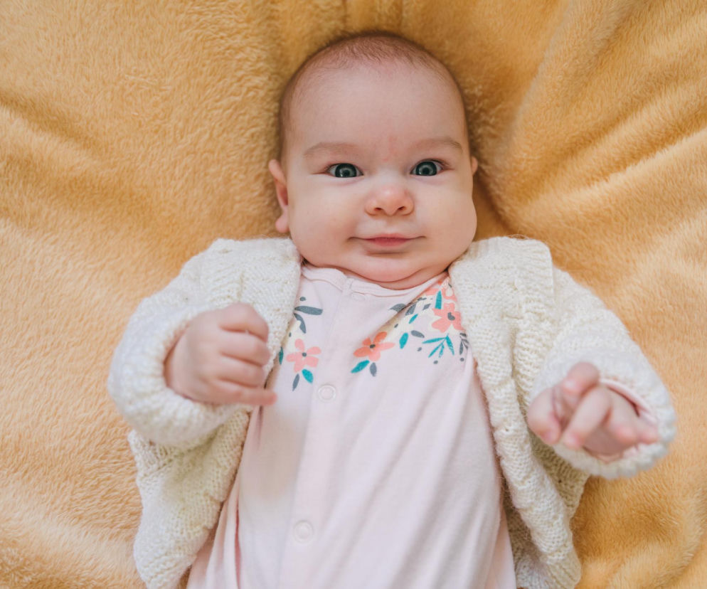 Barbara — imię z historią, które nadal zachwyca. W 2025 dostało je ponad 700 dziewczynek