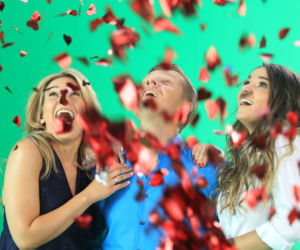 M jak miłość nowa czołówka po wakacjach 2018. Paweł (Rafał Mroczek), Julka (Julia Kuberska), Kalina (Karolina Sawka)