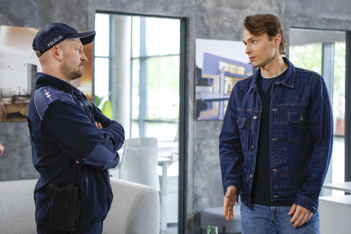 Tak przez lata zmieniał się Patryk Pniewski. Zaczynał jako idol nastolatek w "Pierwszej miłości"