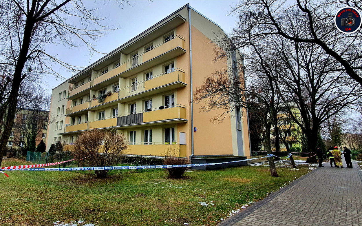 Ewakuacja bloku. Mogą wybuchnąć granaty!
