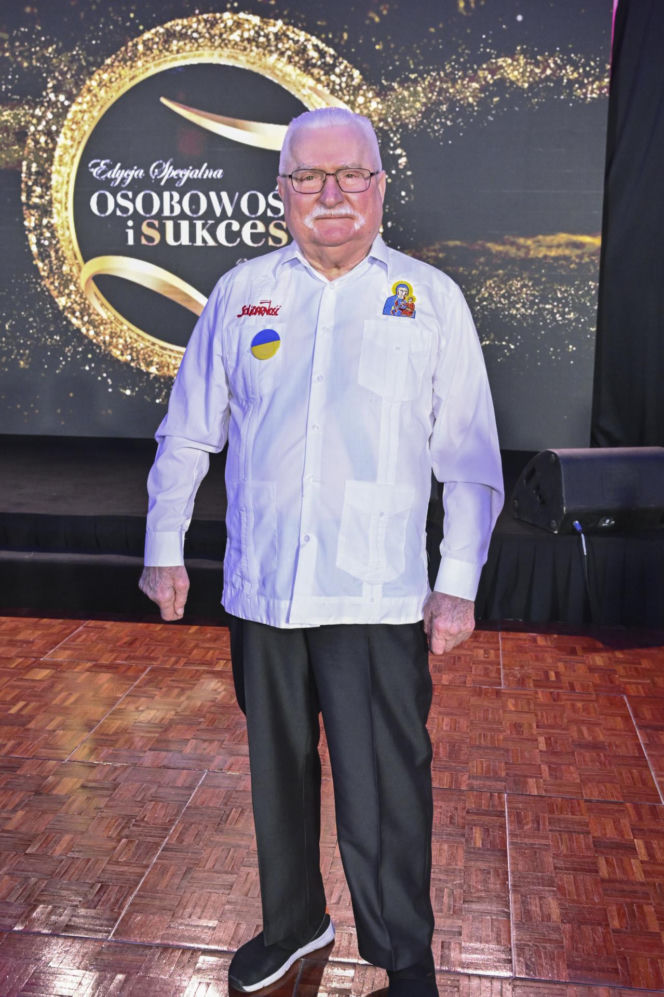 Wałęsa, Doda i Najman z żoną na gali "Osobowości i Sukcesy"