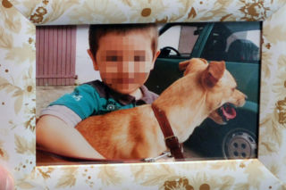 Szymuś utonął w studzience kanalizacyjnej. Winnych nie ma. Ojciec we łzach: Nikt nie odpowiada za śmierć mojego dziecka