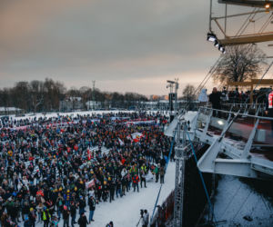Prezydent na Jasnej Górze wśród kibiców. Podziękował za obronę  hasła „Bóg, Honor, Ojczyzna”