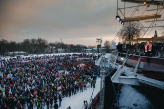 Prezydent na Jasnej Górze wśród kibiców. Podziękował za obronę  hasła „Bóg, Honor, Ojczyzna”