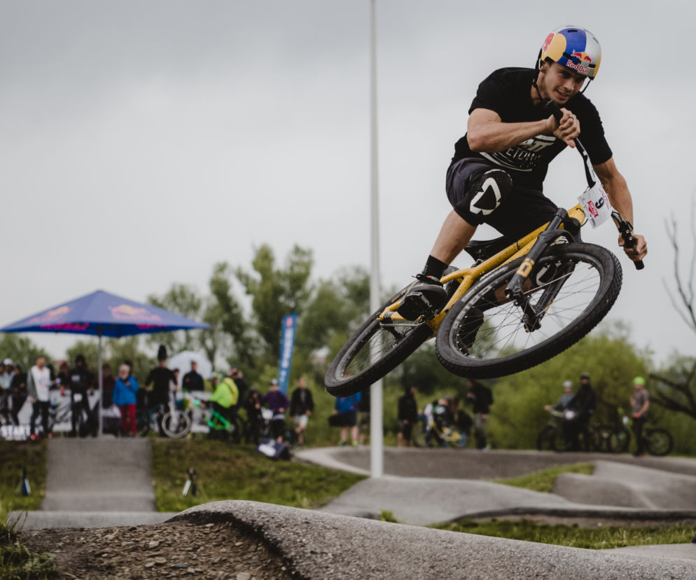 Nie pompujesz - nie jedziesz. Największy w Polsce cykl zawodów na pumptrackach zawita do Bełchatowa