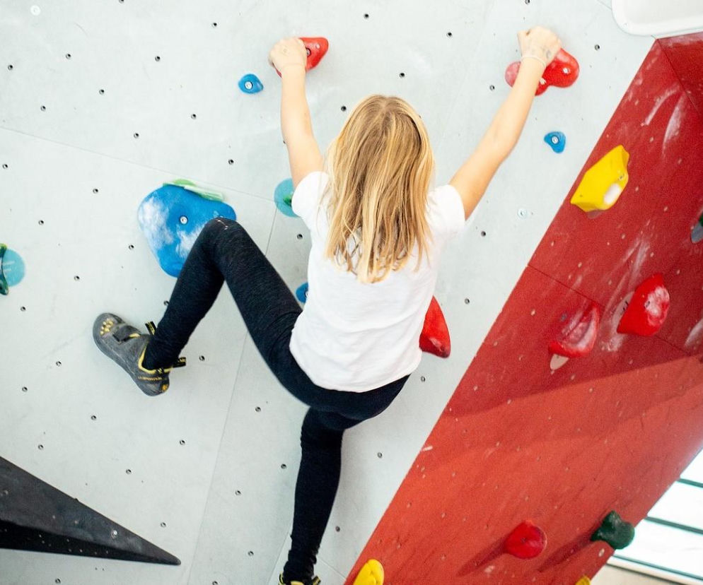 Tarnów zmienia zasady: „Bon Sportowy” obejmie więcej dzieci! Jak zdobyć dofinansowanie? 