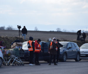 Tłumy na przejściu granicznym w Medyce